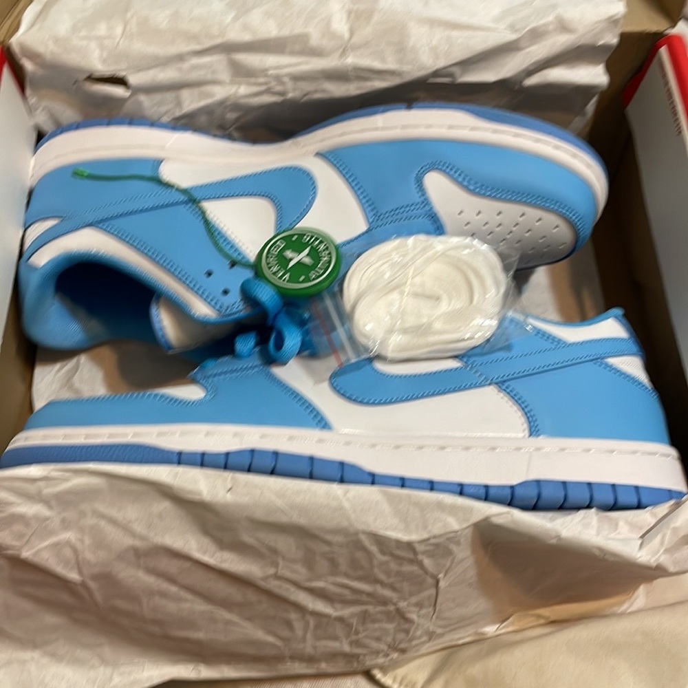 Unc dunks